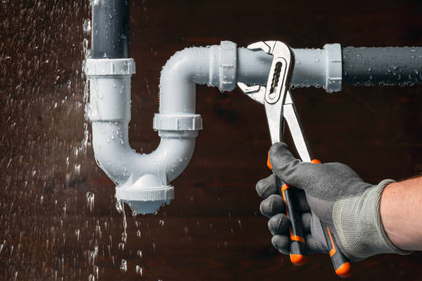 Professional Leak Detection technician working in La Rue, OH